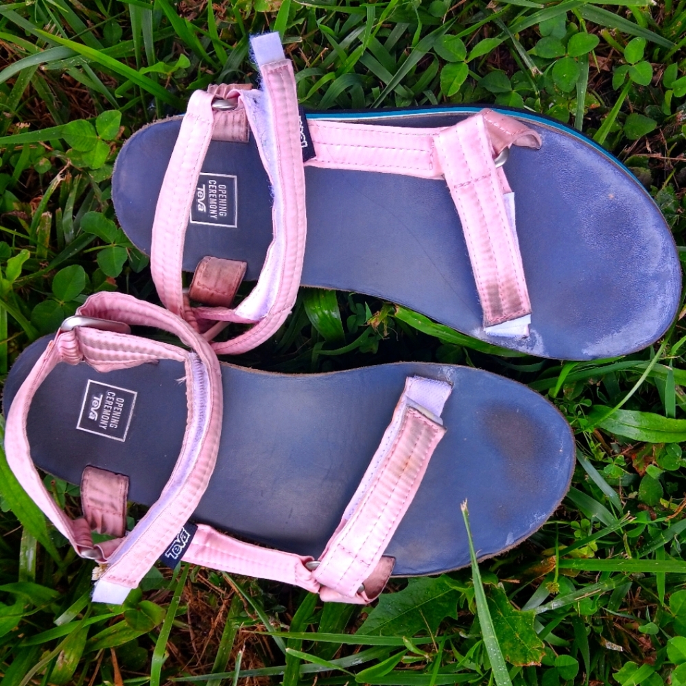 Outdoor voices teva women's platform sandals size 10